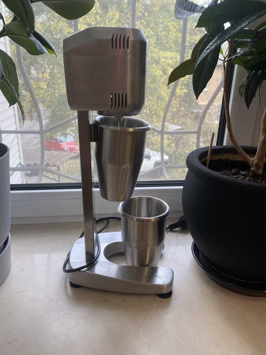 Міксер молочний Goodfood MFD11. Стан нового