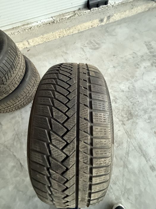 Continental winter contact 225/50/18