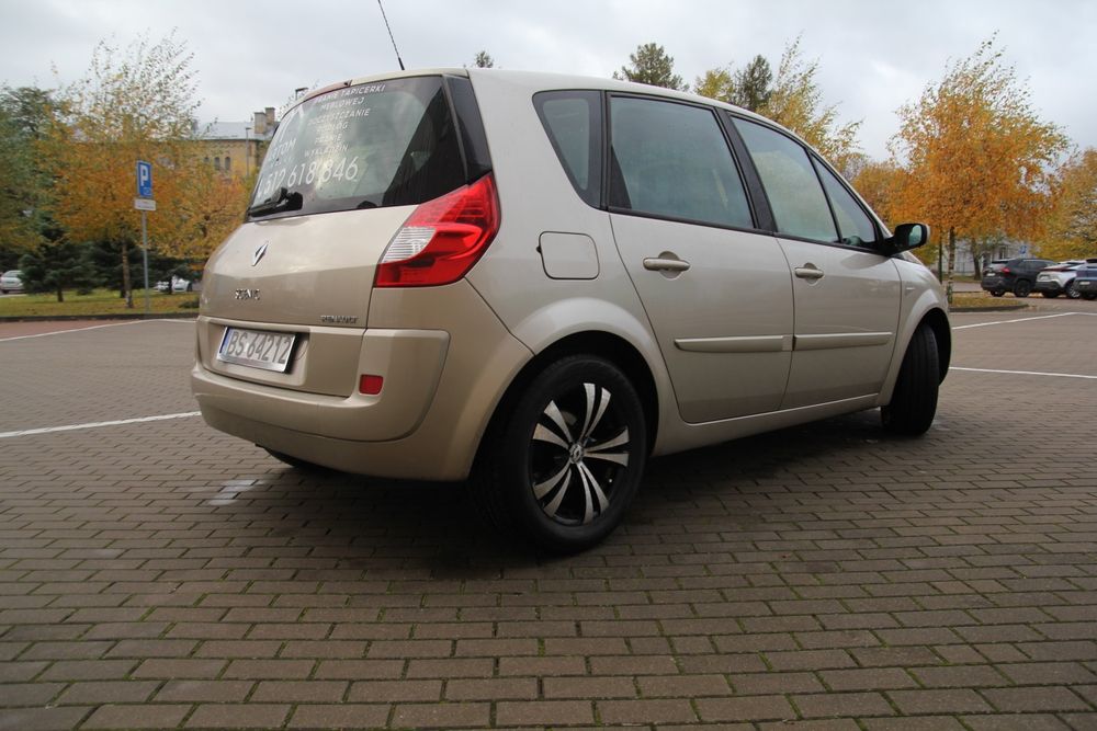 Śliczny Renault Scenic ll 1.6 Zadbany!