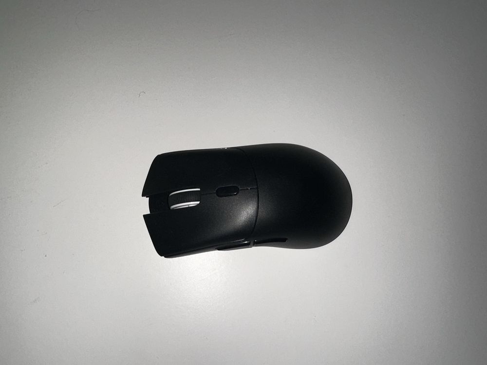 Rato (Mouse) Attack Shark R1 | Como novo.