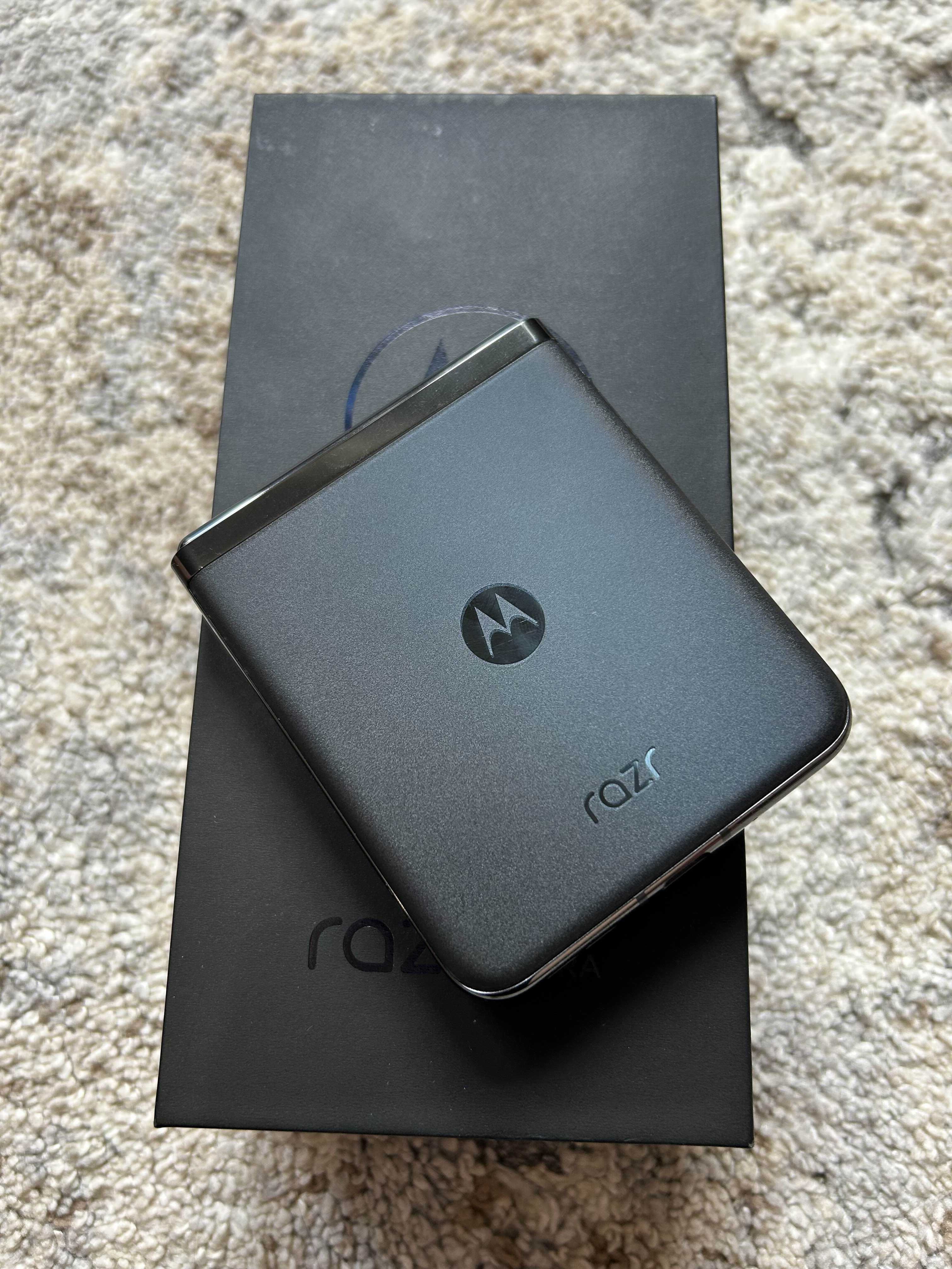 Motorola Razr 40 Ultra 5G 8/256 GB Czarny