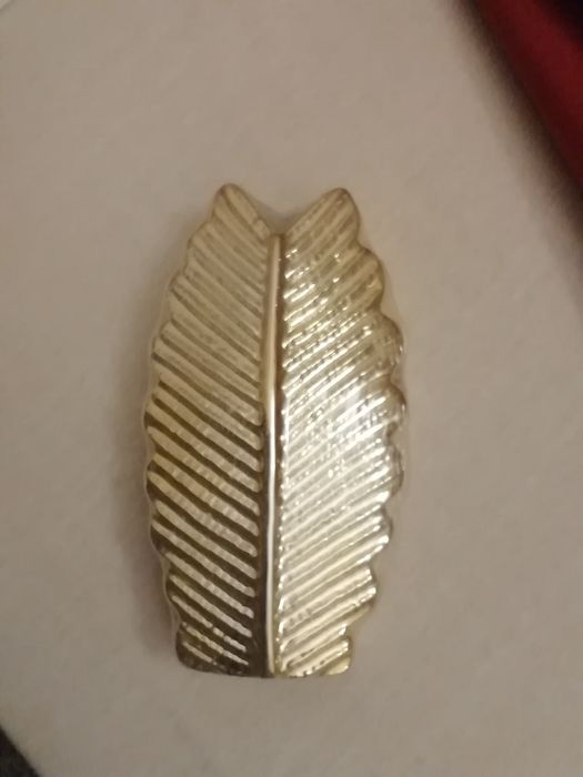 Nawilżacz ceramiczny na kaloryfer złoty