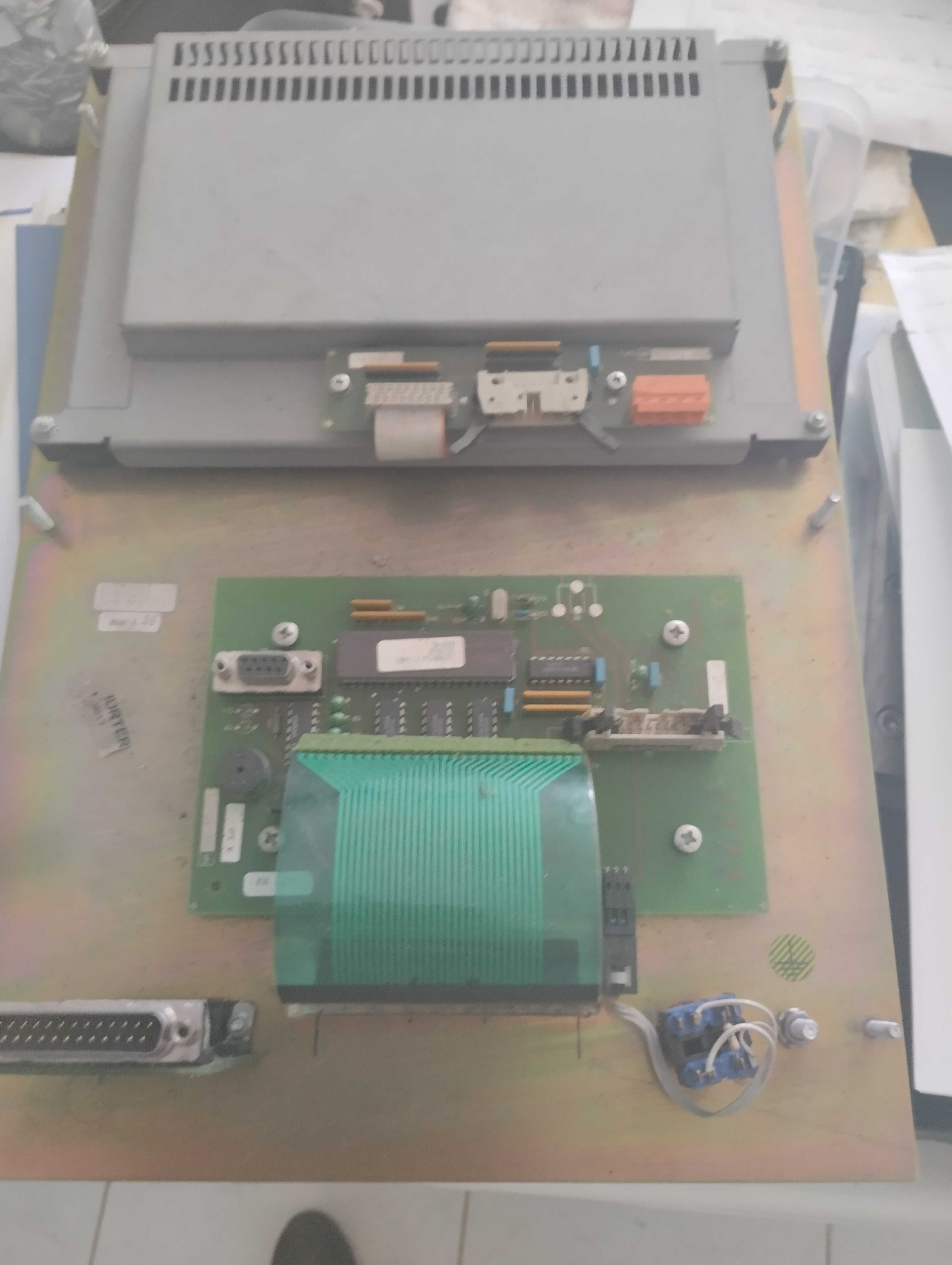 Monitor máquina de injeção de plásticos Engel EC/88