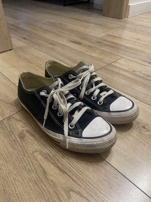 Damskie trampki Converse krótkie