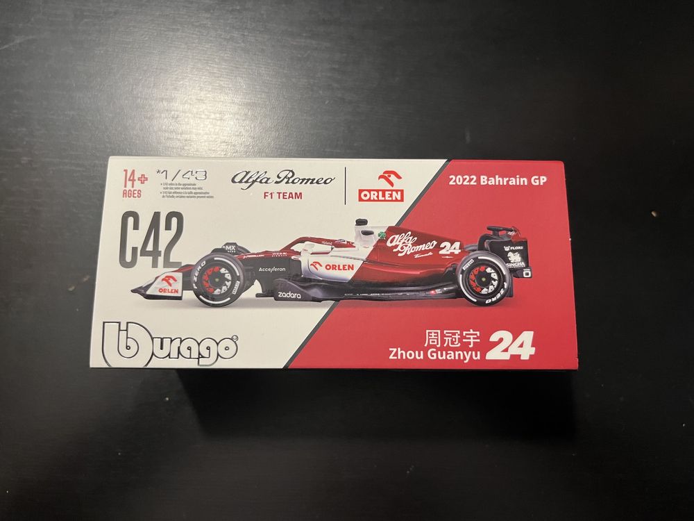 Carro Bburago F1 Alfa Romeo - Escala 1:43