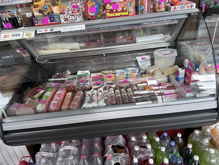 Холодильна вітрина