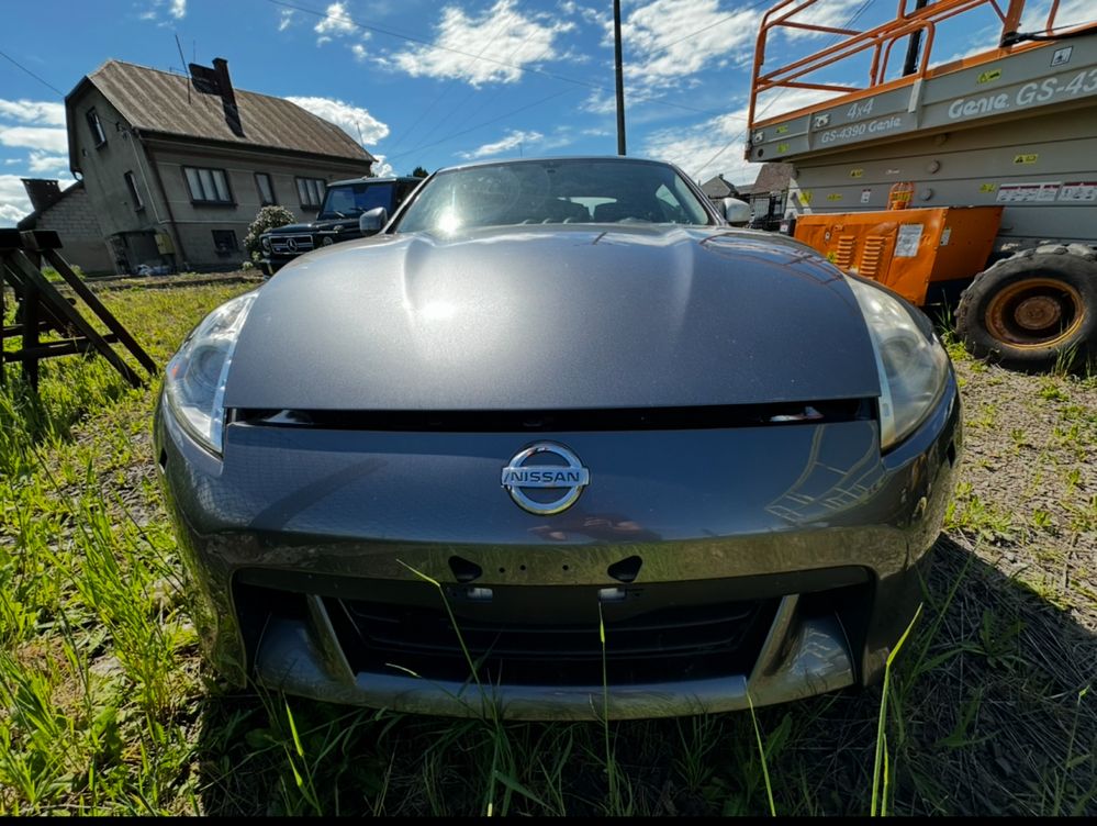 Nissan 370 Z  sprawny
