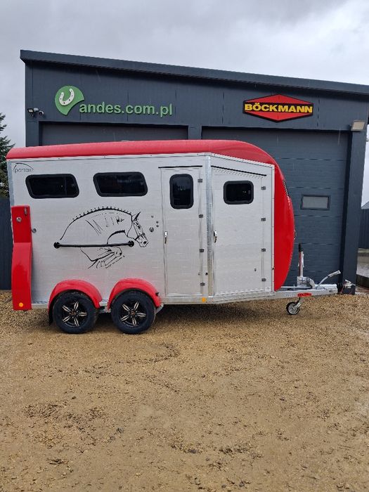 Przyczepy dla koni boeckmann