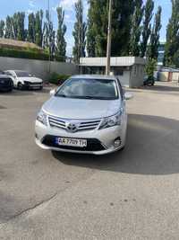 Продам Toyota avensis 2.2 дизель