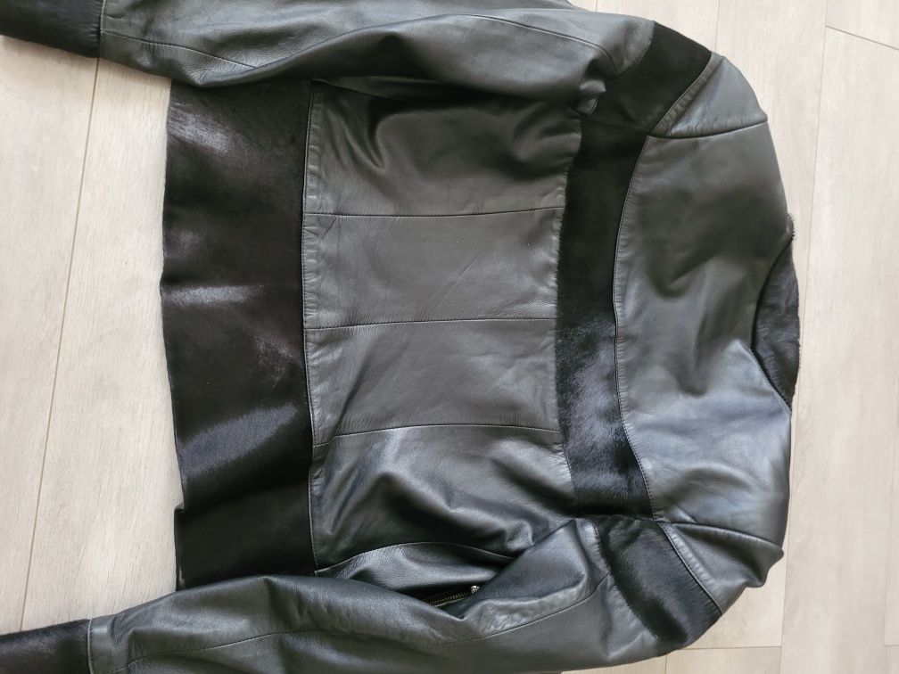 Куртка кожаная размер М