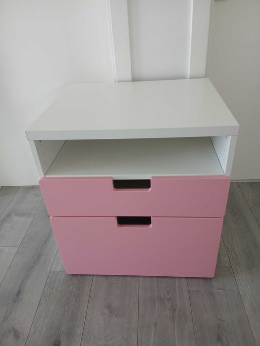 Mesa de Cabeceira/Cómoda IKEA