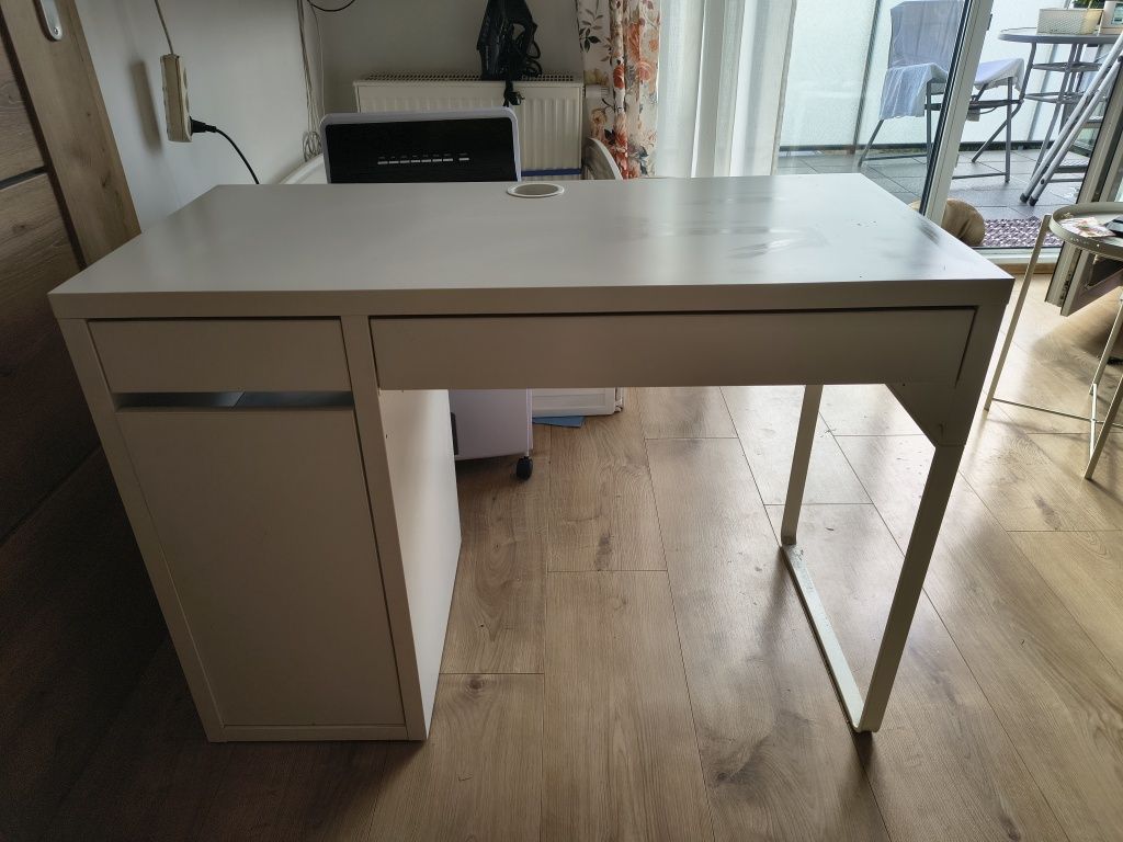 Biurko Ikea pojemne