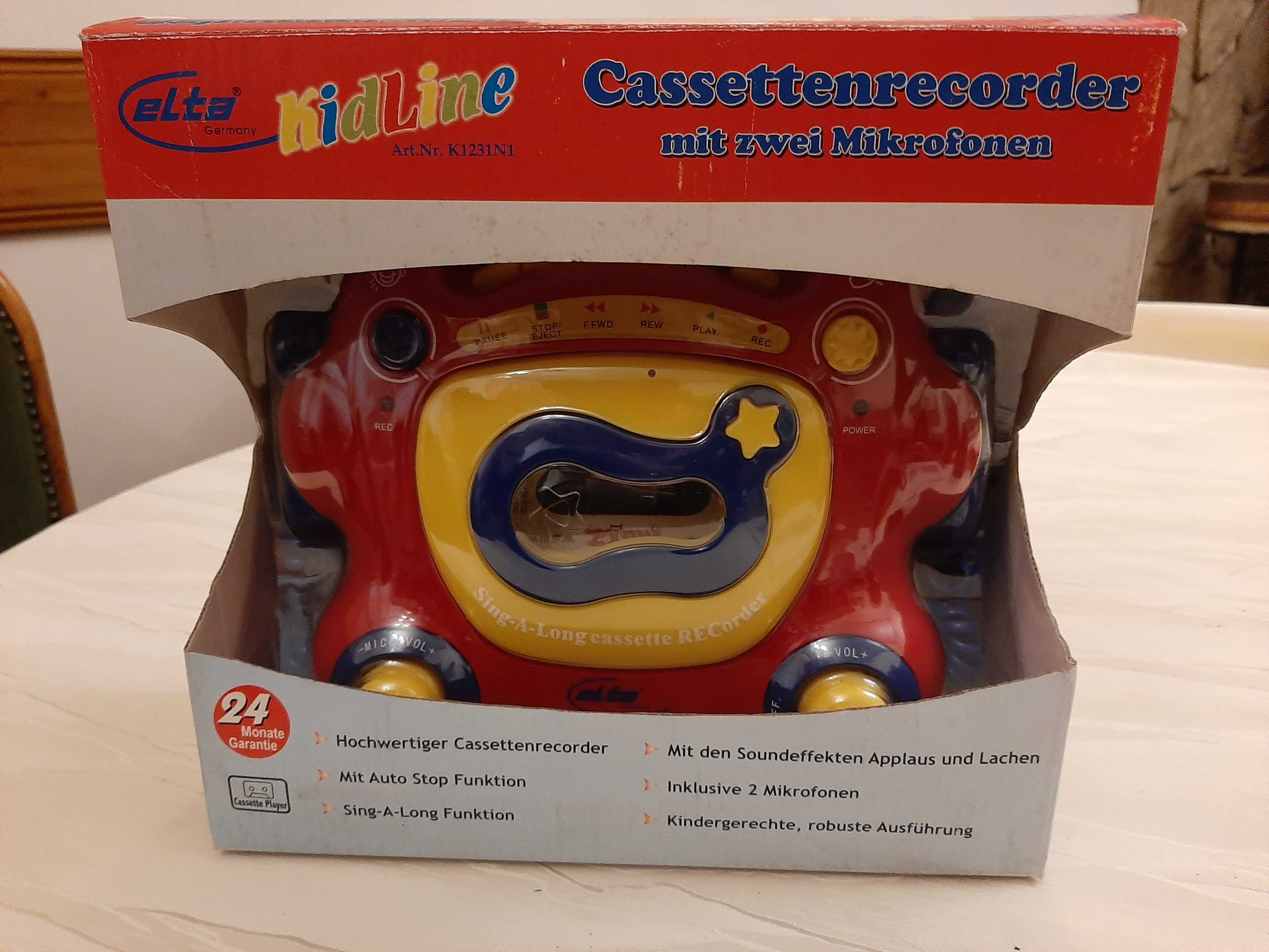 Odtwarzacz kasetowy z mikrofonami dla dzieci.Nowy