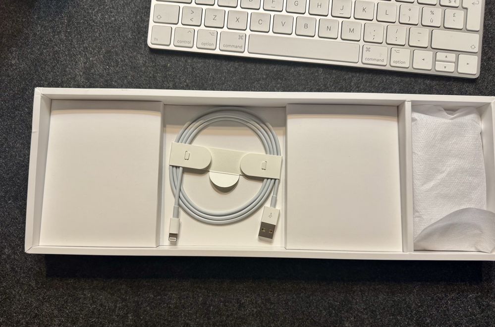 Magic Keyboard & Magic Mouse Apple