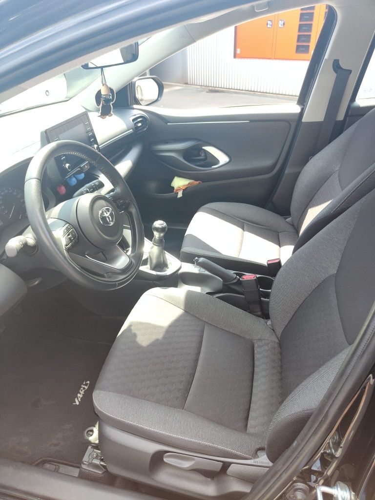 Toyota Yaris 1.0 A venda