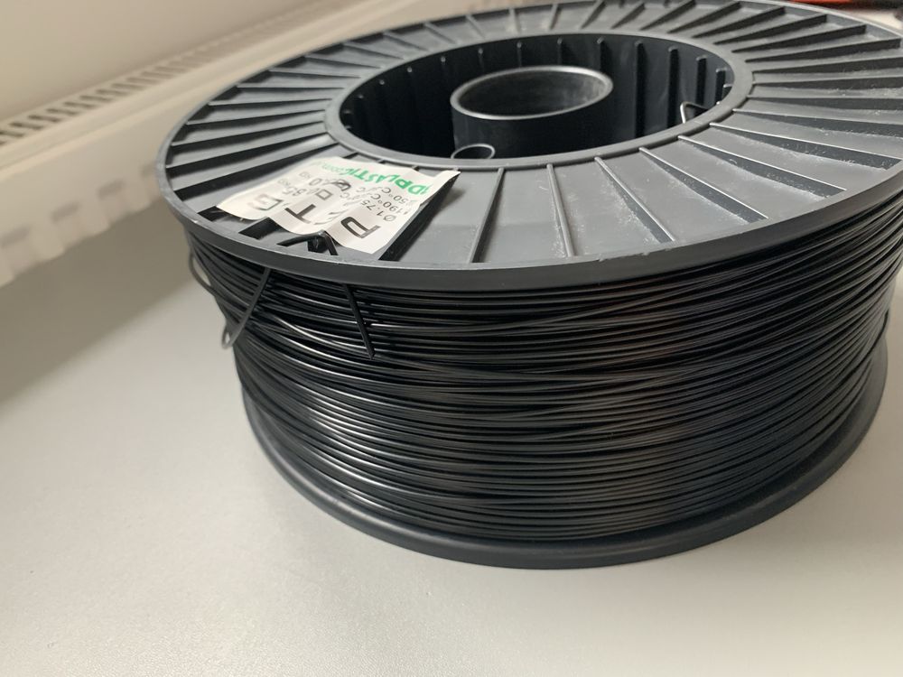 Филамент PETG чорний