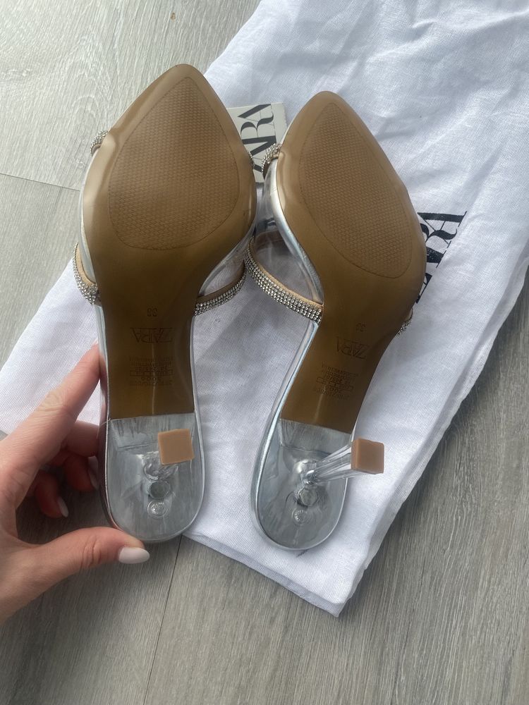 Zara взуття нові 38 розмір