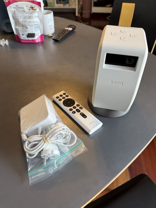 BenQ GV30. Projetor portátil. Bom estado. Base magnética giratória