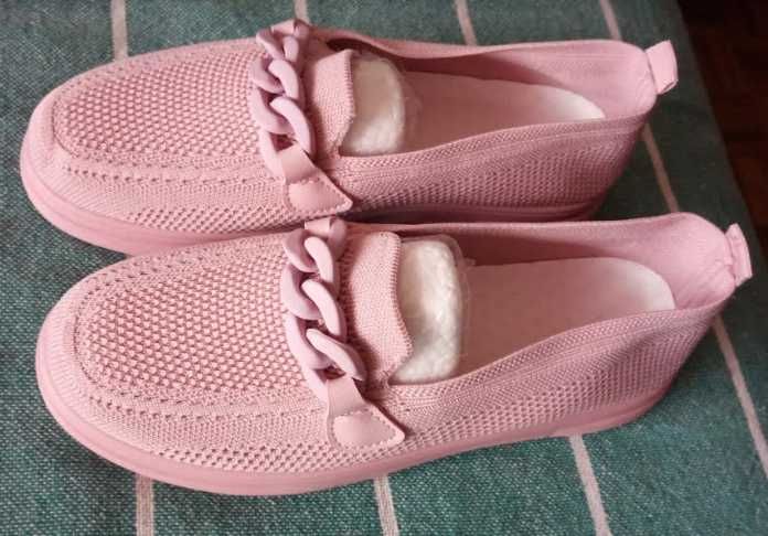 SAPATILHAS senhora tamanho Nº 40 , a estrear