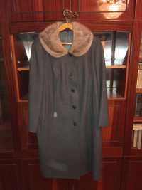 Женское пальто драповое