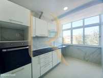 Apartamento T2 remodelado em Santo António da Charneca - Barreiro