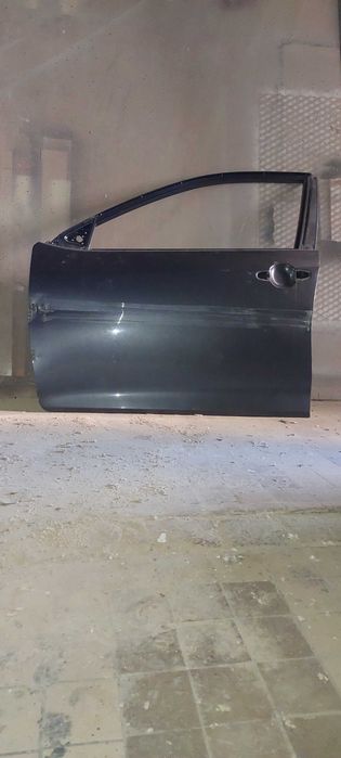 Двері, Тоyota Camry