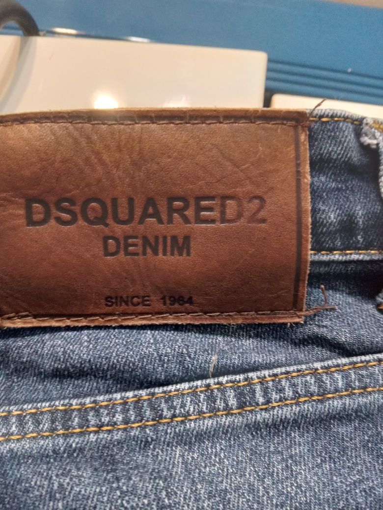 Джинсы  Dsquared2 denim