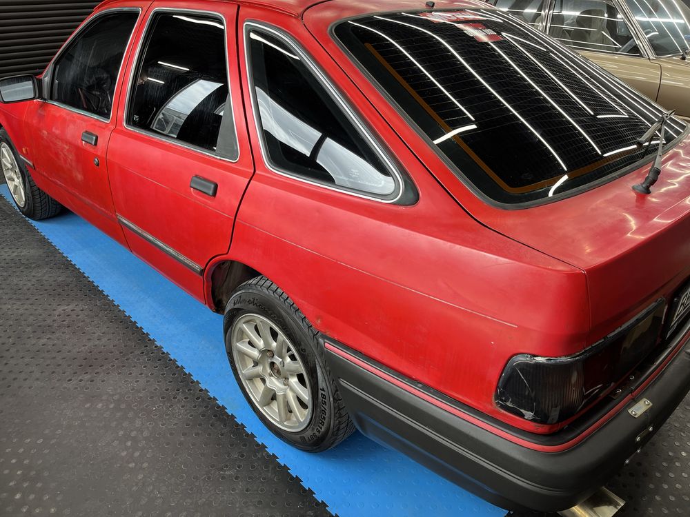 Продаж Ford Sierra 2.0