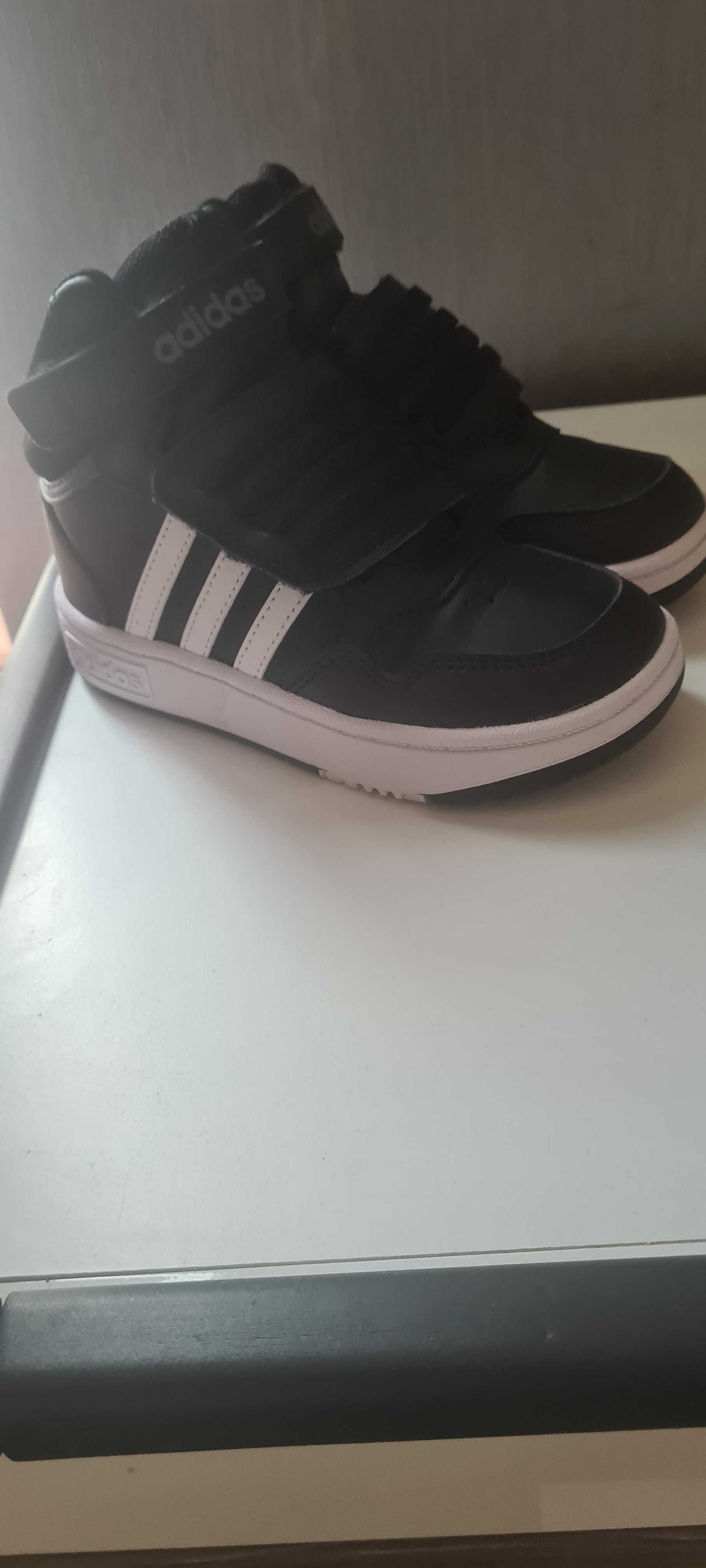 Buty adidas chłopięce