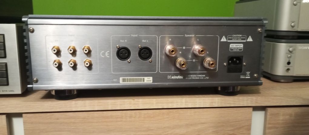 Wzmacniacz hybrydowy Xindak XA6200