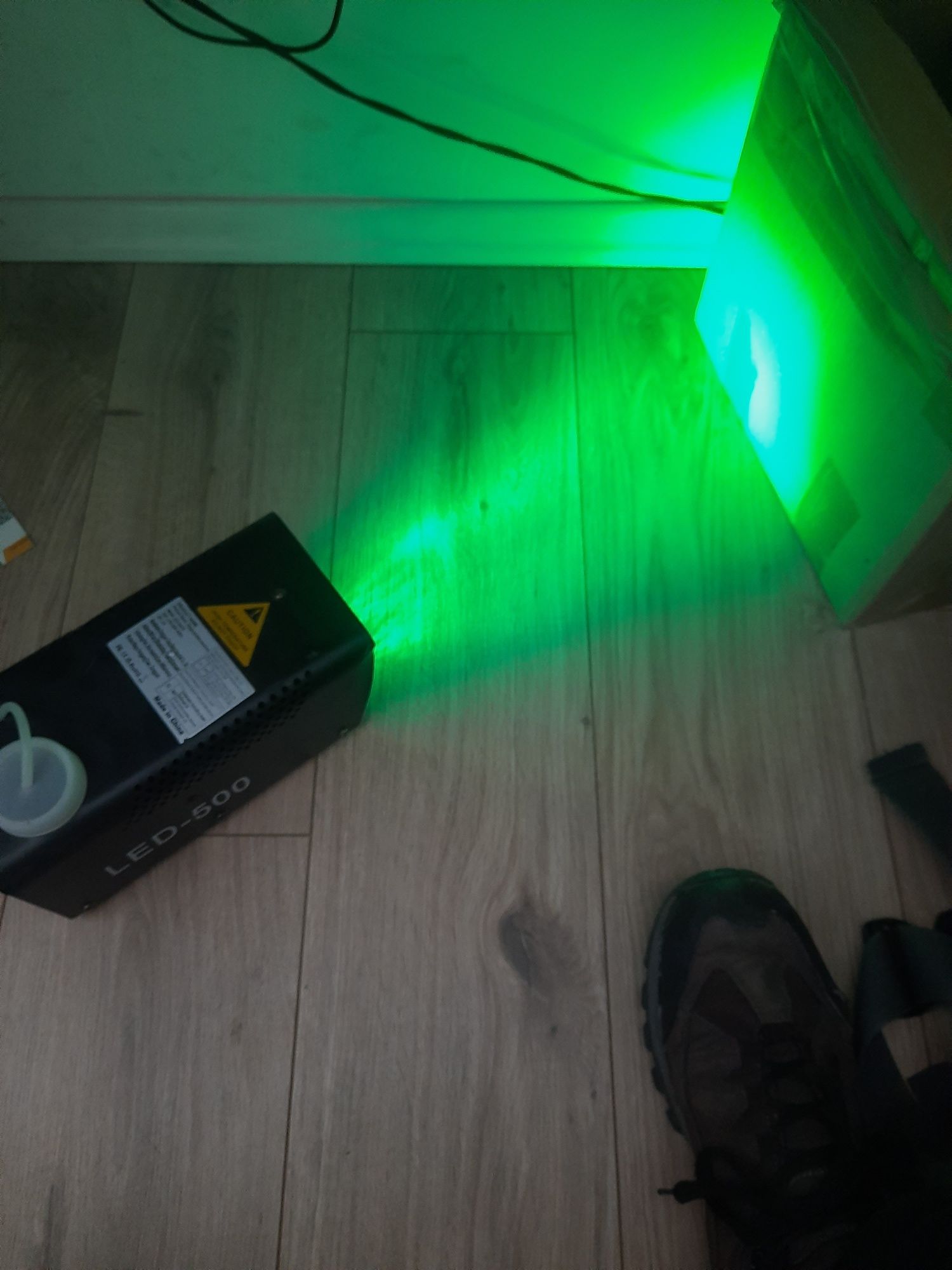 Maszyna do dymu, wytwornica dymu, dymiarka z RGB bluetooth LED 500 wat