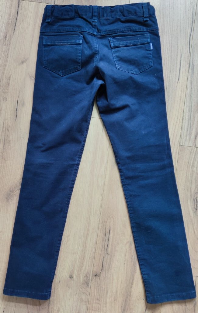 Spodnie 140 cm Hemelos