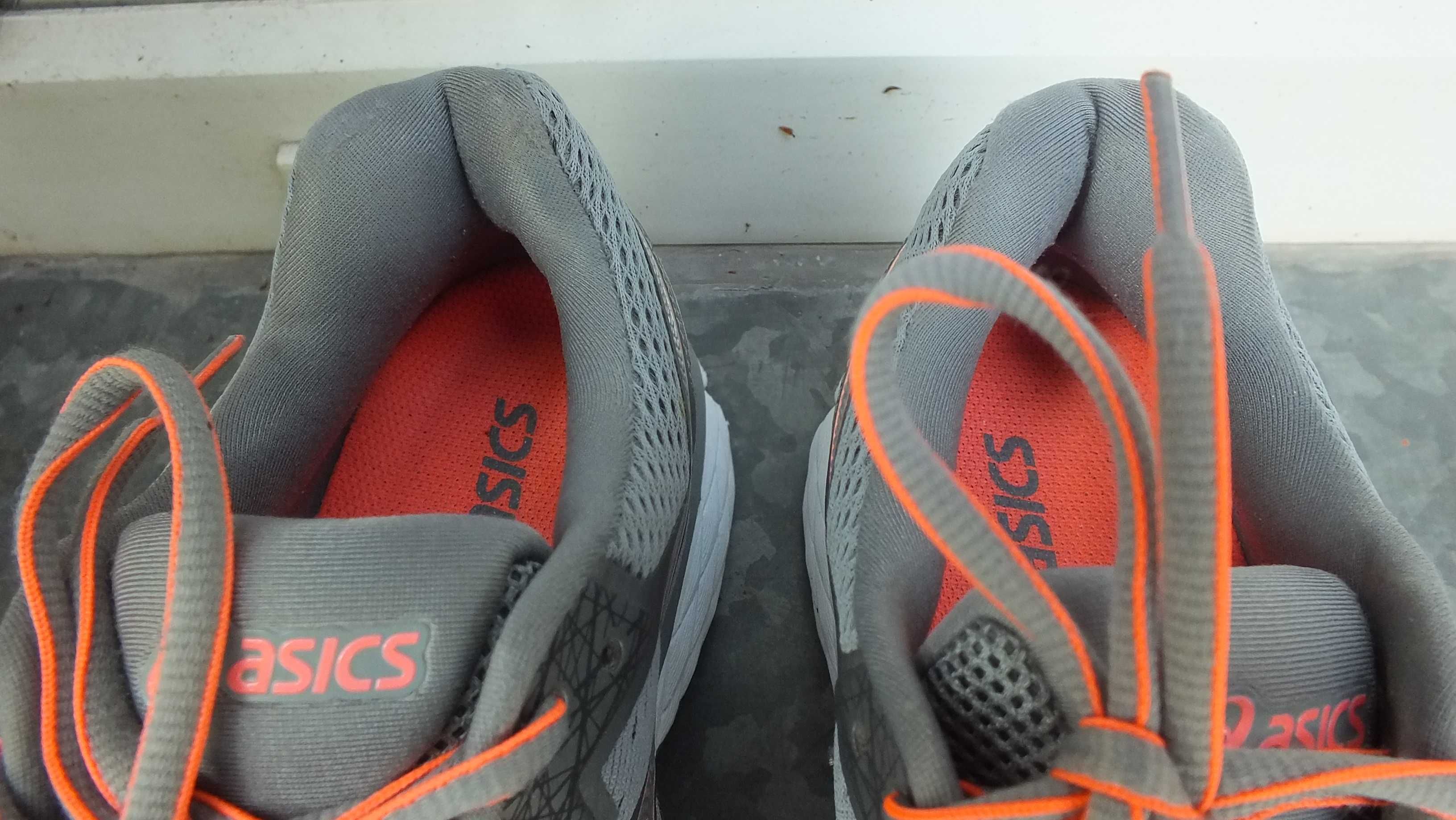 Super buty sportowe marki Asics Gel Superion w roz 39,5