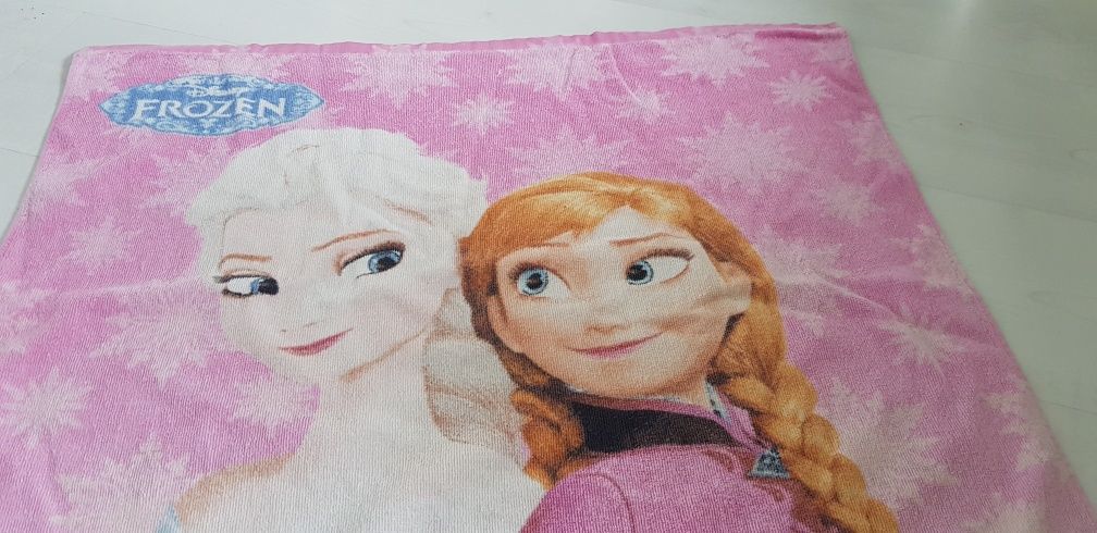 Ręcznik kąpielowy Kraina Lodu Frozen Elza Anna