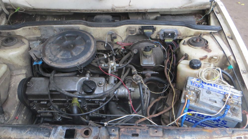 автомобиль ваз 2108