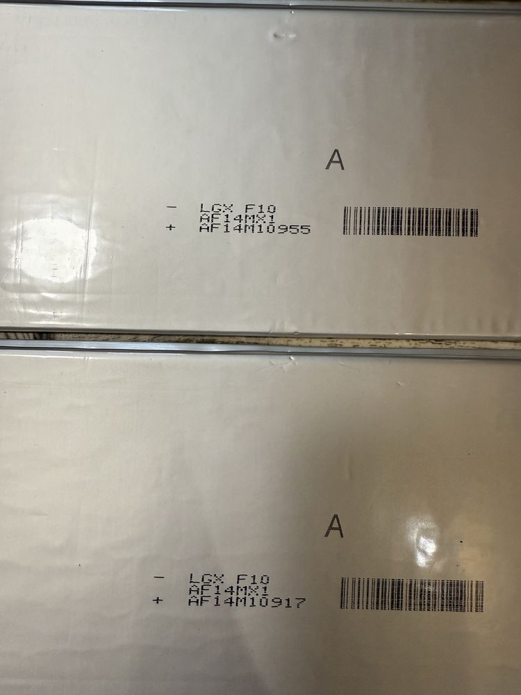 Акумуляторна комірка 1S1P+холдер LGX F10 Li-ion NMC  10Ah 3,7v
