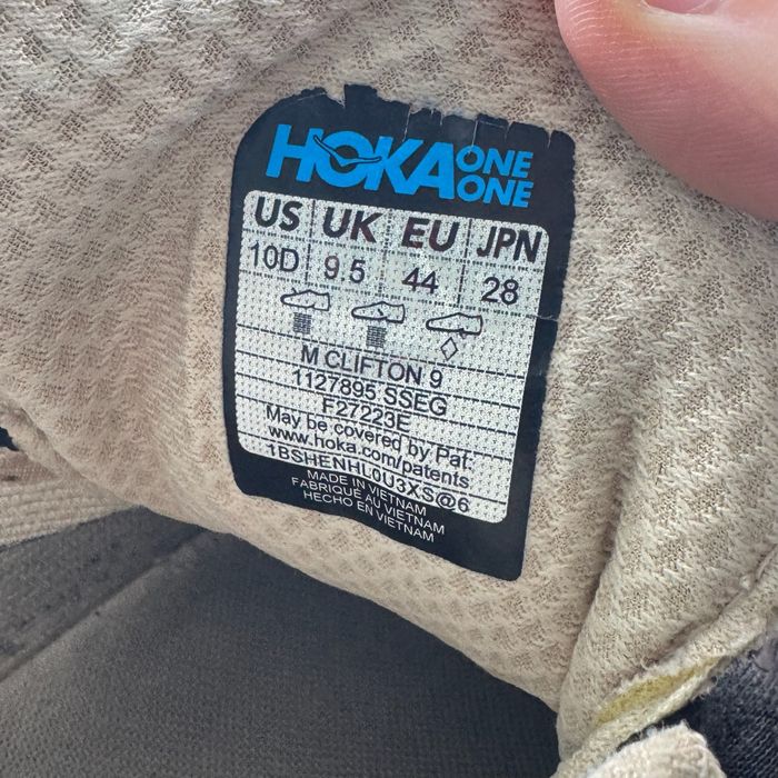 Кросівки Hoka Clifton 9 44 розмір Е6379