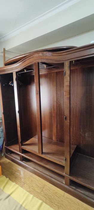 Quarto casal completo, madeira maciça