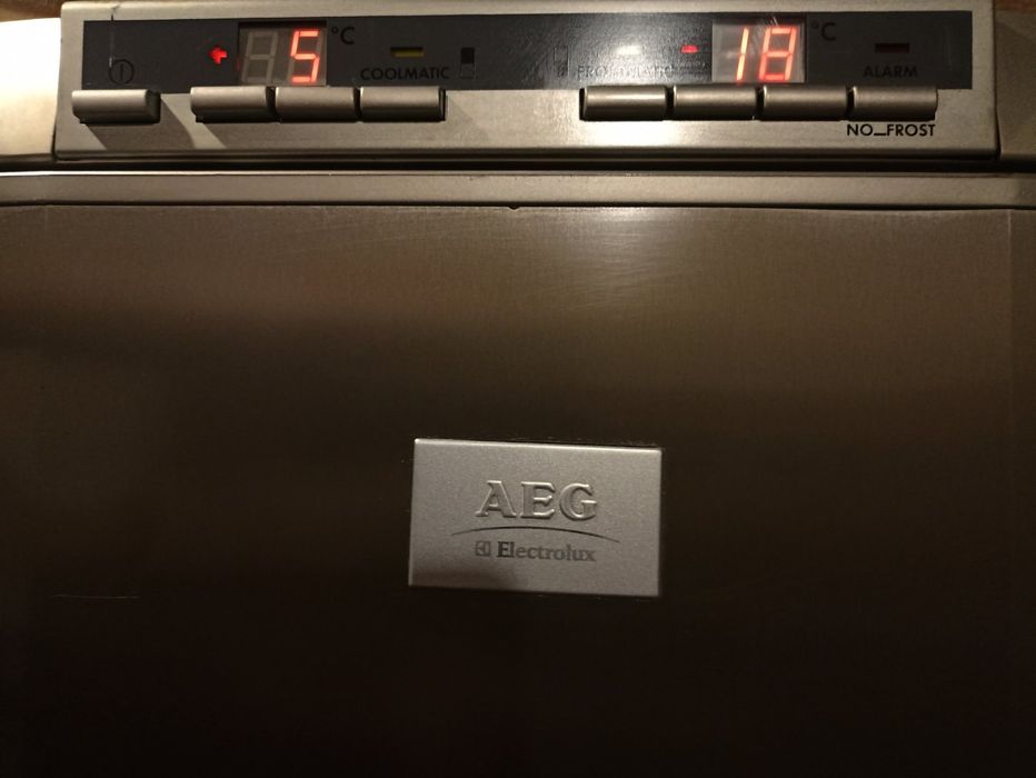 Продам холодильник Electrolux Ноуфрост