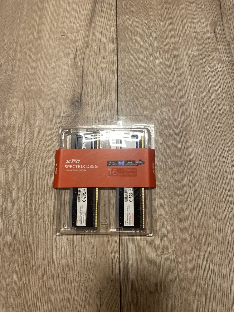 Pamięc RAM 32GB 16x2 XPG RGB
