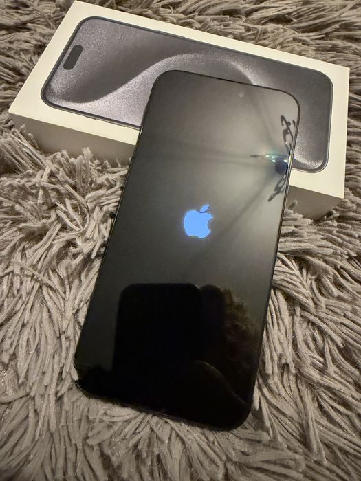 Iphone 15pro max, stan idealny
