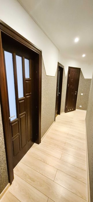 Продам 3-кімнатну квартиру в Шептицькому!