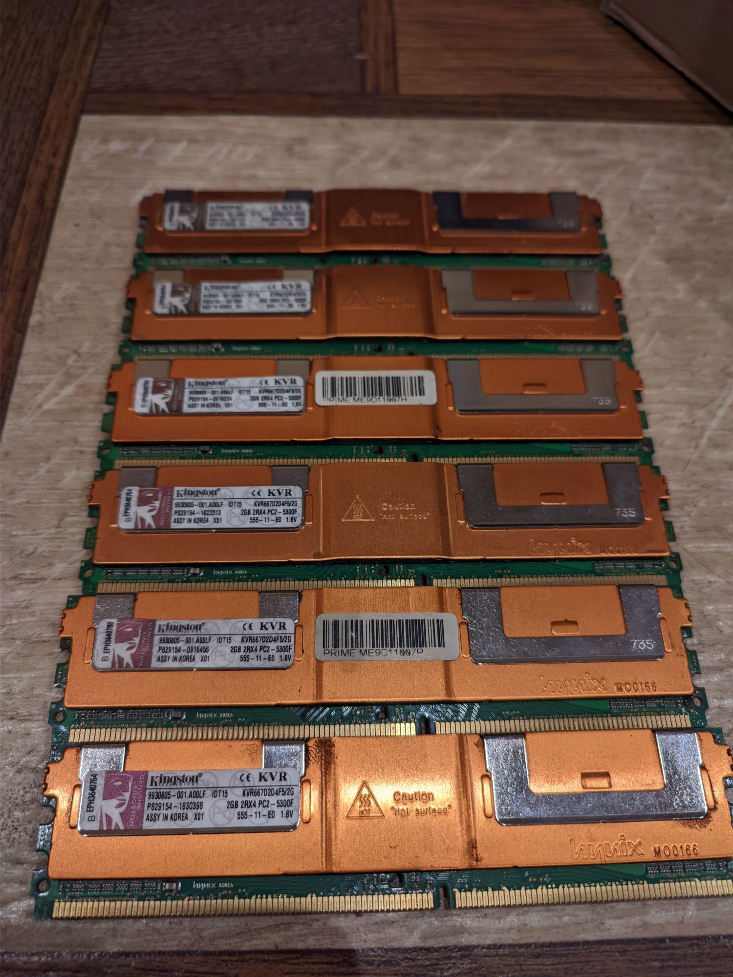 Supermicro X7DB8