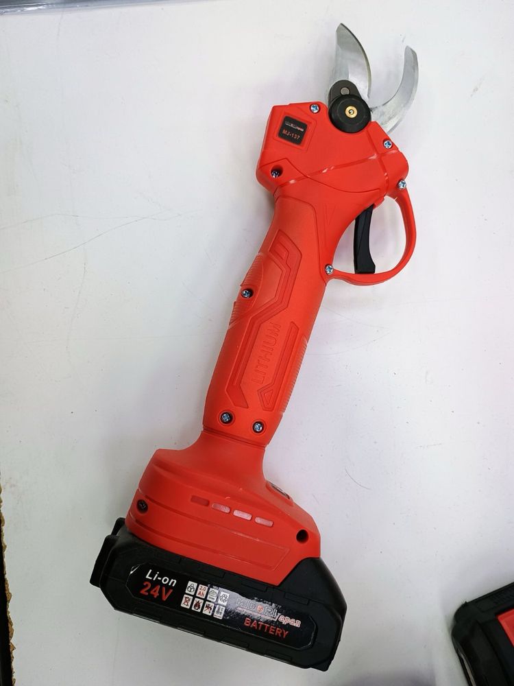 Акумуляторний секатор Midori 24V MJ-137 (2 акумулятора в комплекті)
