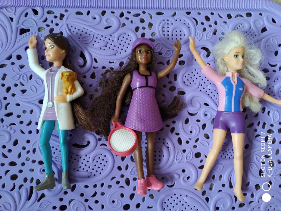 Ляльки 4 шт спортсменки. Кукли для домика