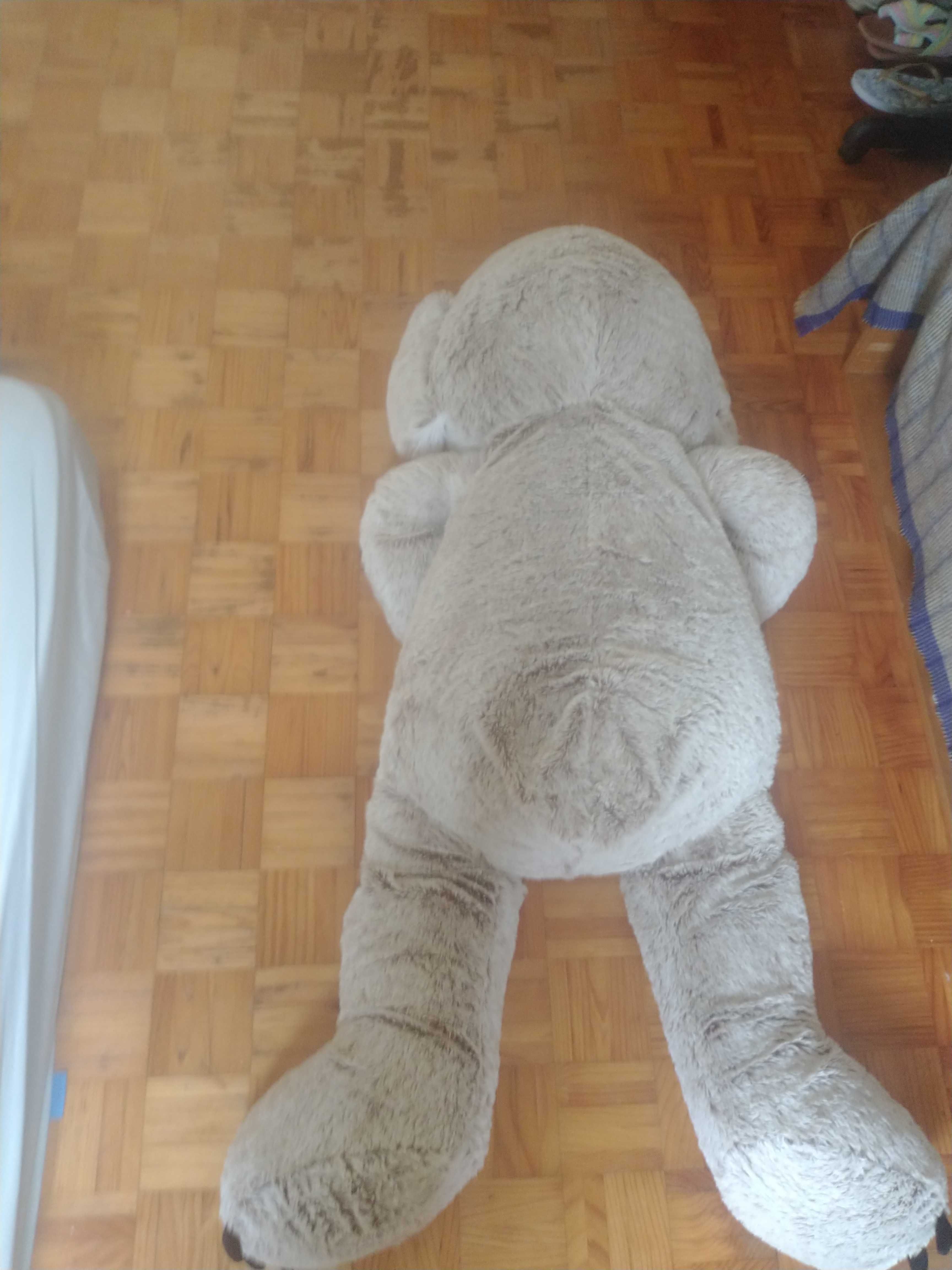 Urso de peluche Novo