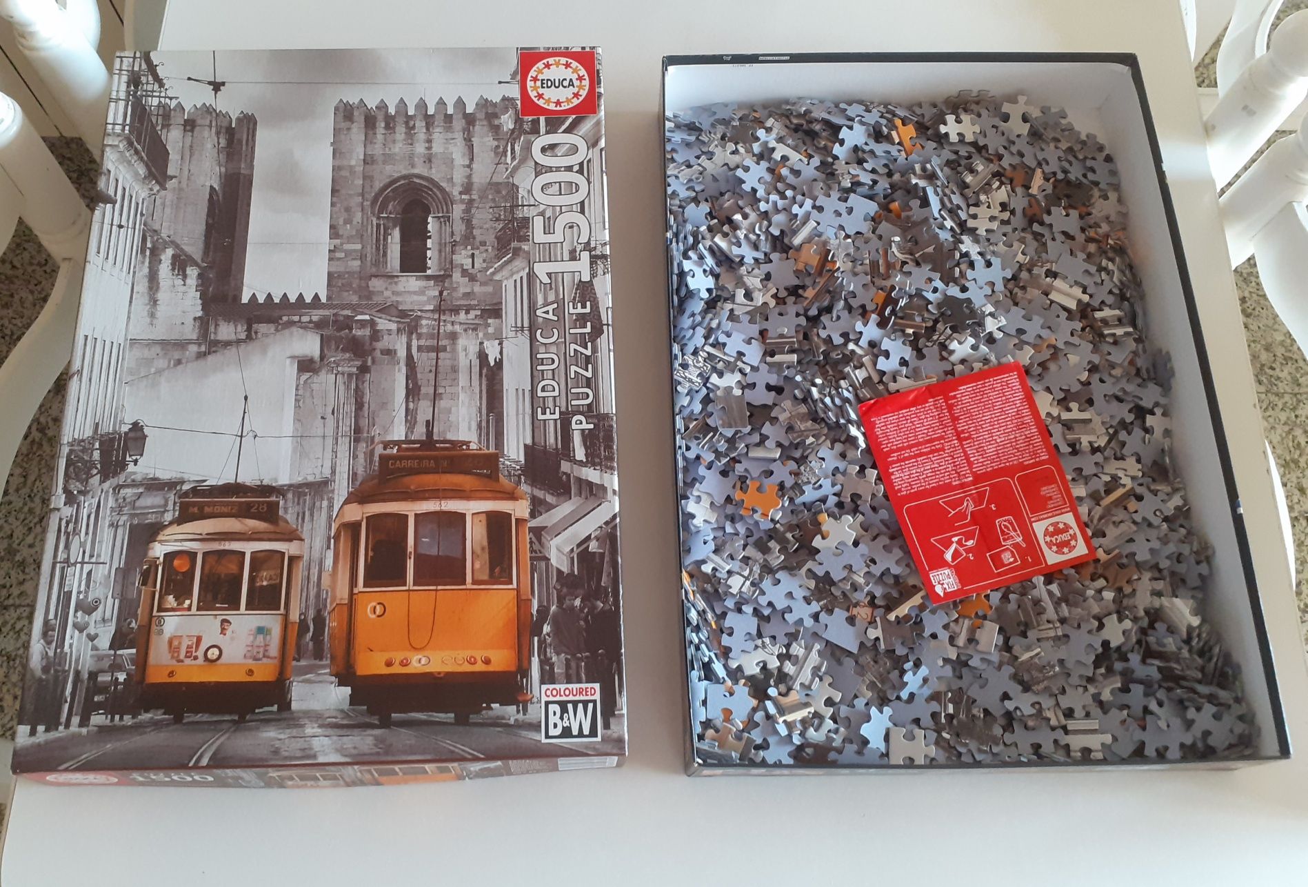 Puzzle de 1500 peças do Bairro de Alfama em Lisboa