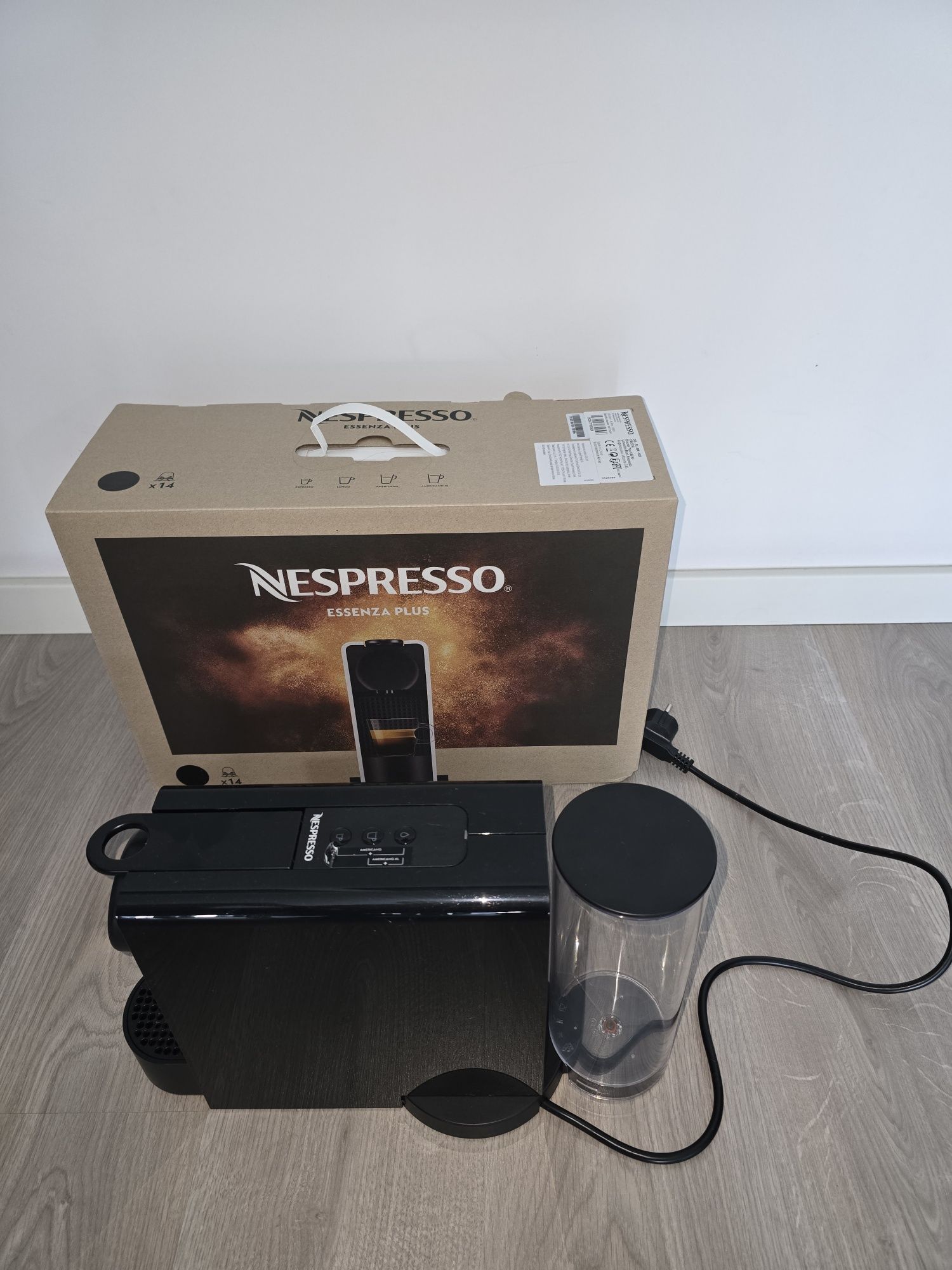 Nespresso Essenza Plus