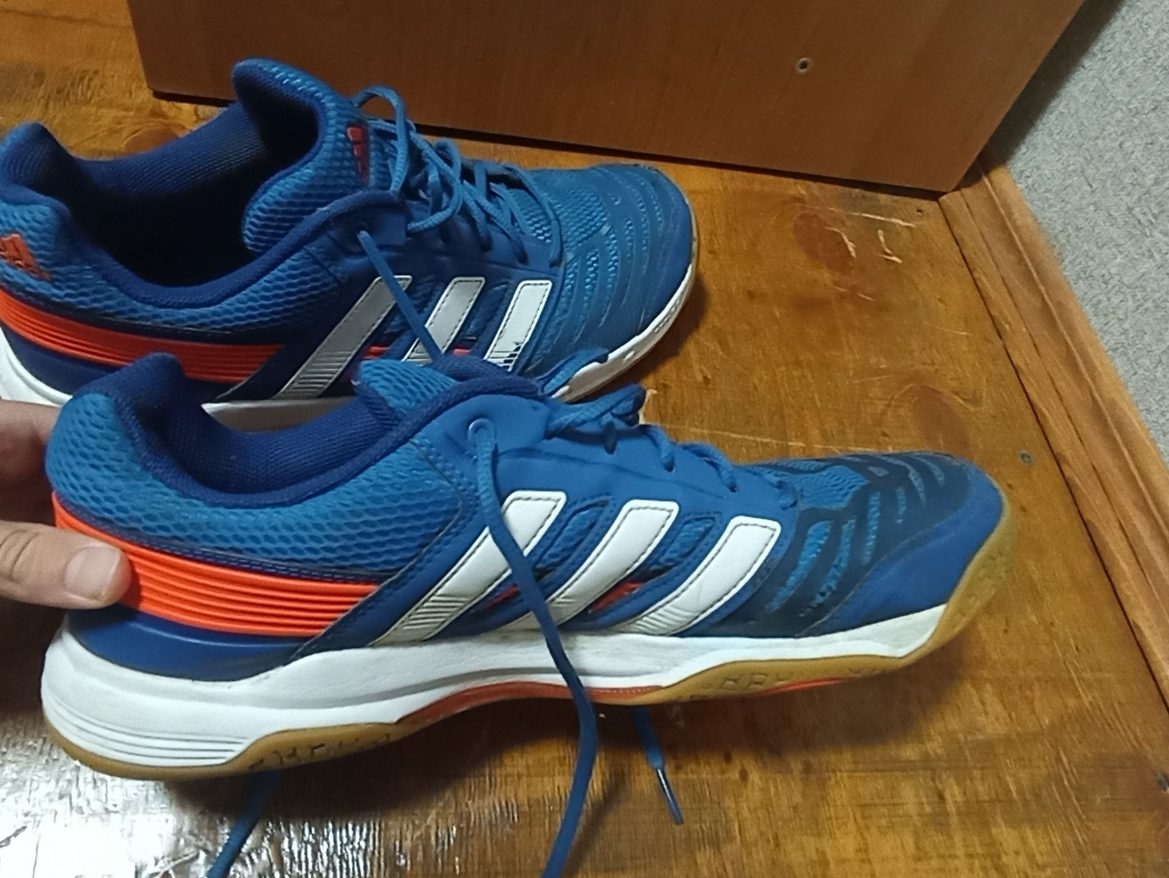 Кросівки Adidas гандбольні