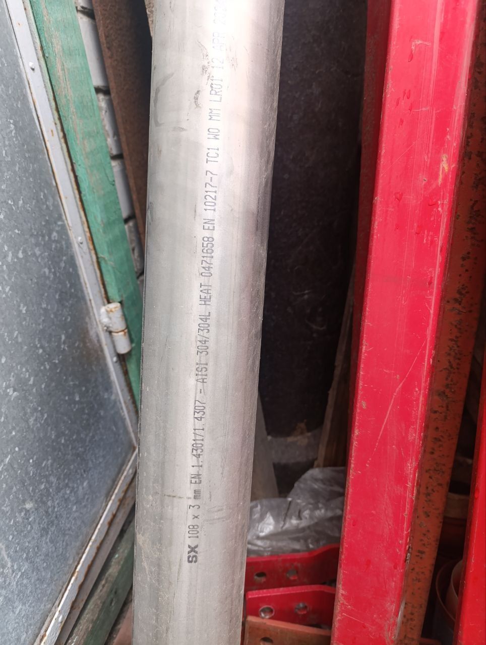 Труба нержавіюча кругла TIG AISI 304 DN 100 (108x3) Артикул: TNG002110